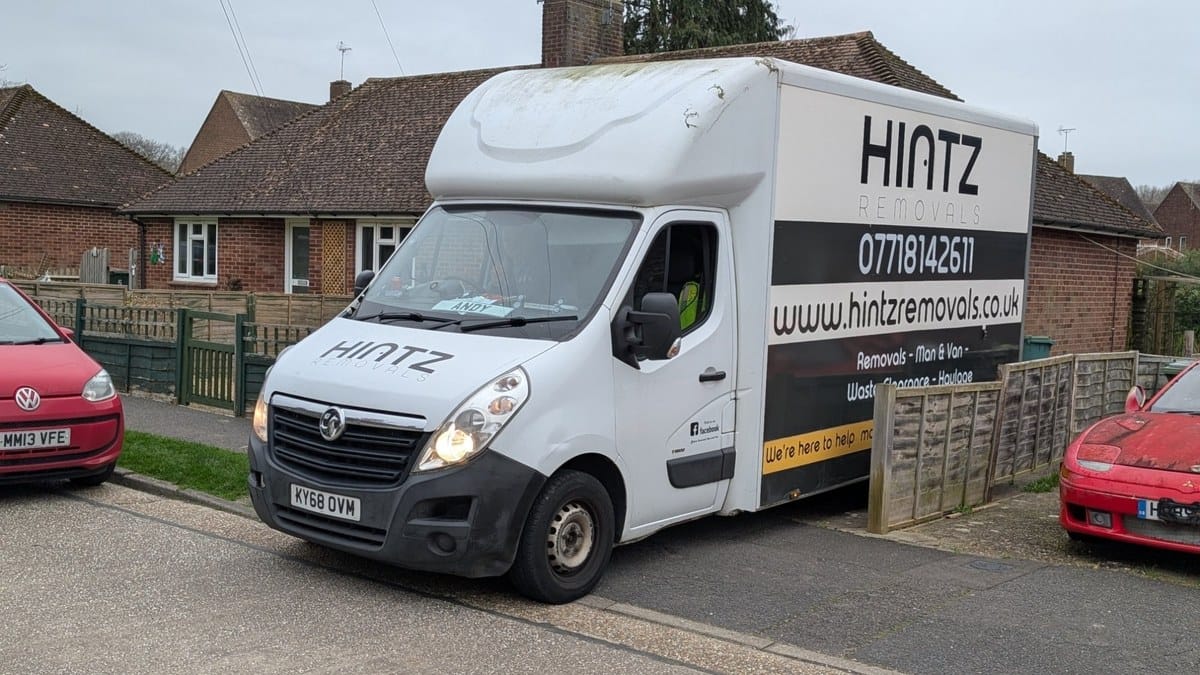 Hintz Removals van in Talbot Woods, Bournemouth